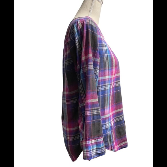 Eliot Lightweight Plaid Button Down Top Size Small - Picture 2 of 8